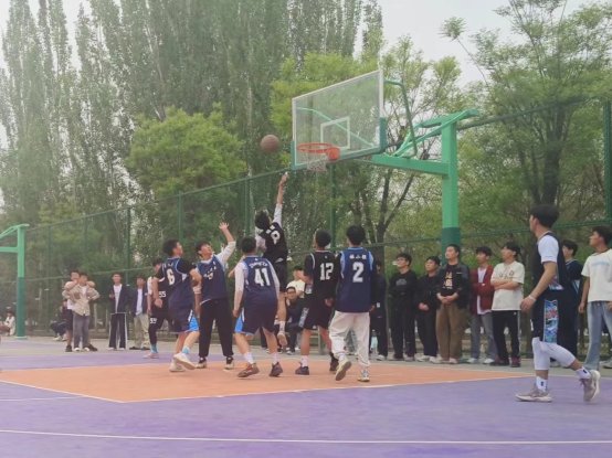 图三